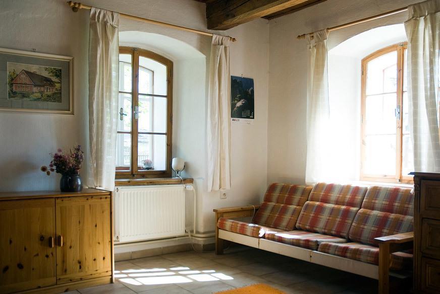 Růžová chalupa u Šimánků Rtyne v Podkrkonosi Habitación foto