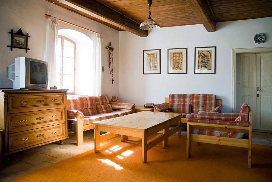 Růžová chalupa u Šimánků Rtyne v Podkrkonosi Habitación foto