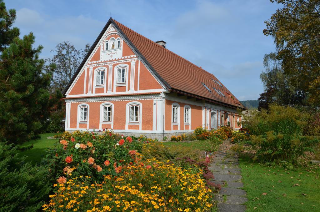 Růžová chalupa u Šimánků Rtyne v Podkrkonosi Habitación foto